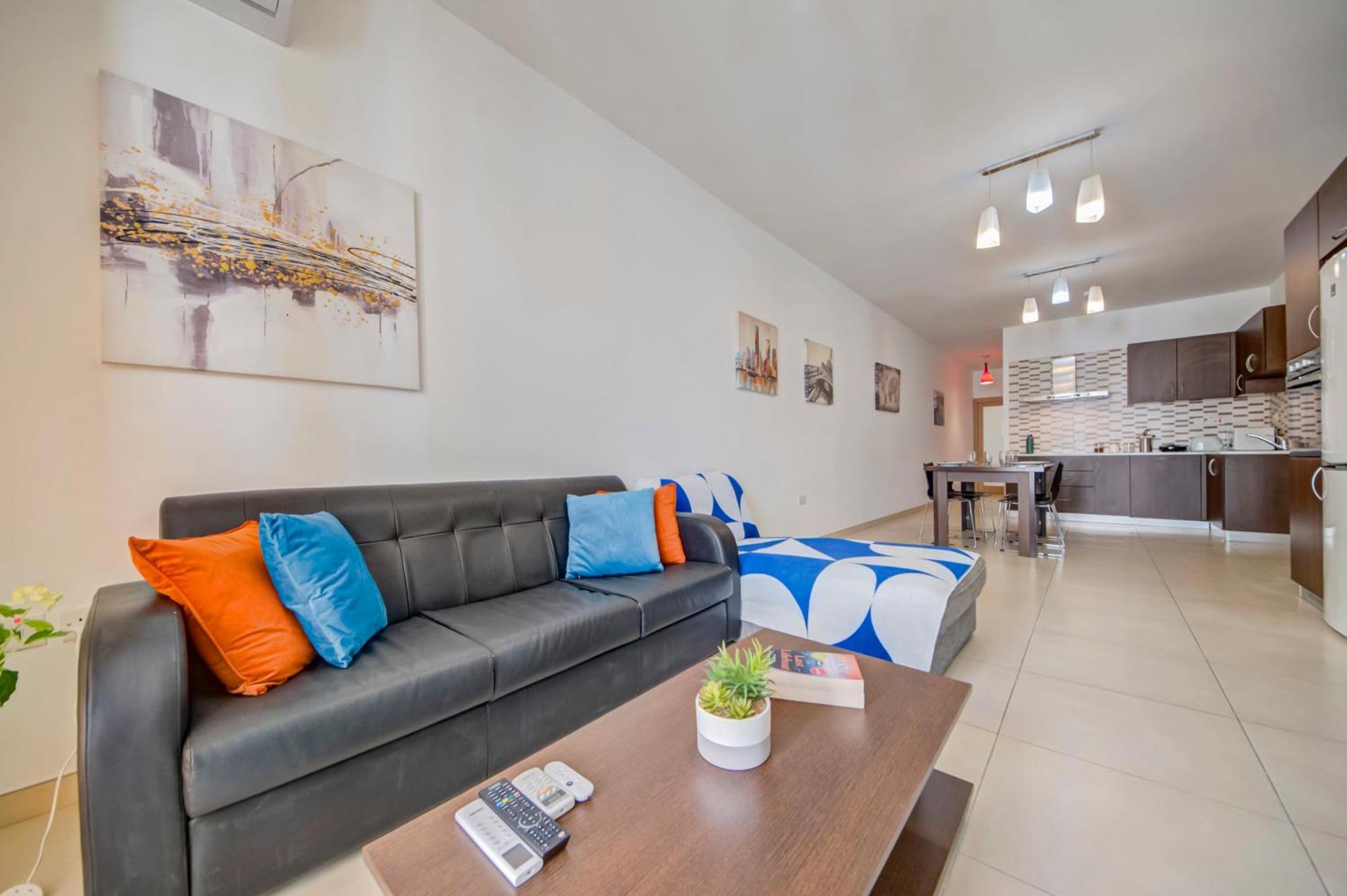 Modern 2Br Apt With Balconies In St Julians, Paceville - Apt 5 By Vaganza Сент Джулианс Экстерьер фото